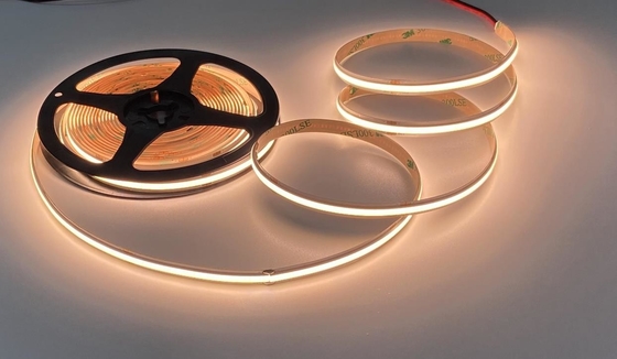 La bande d'intérieur d'ÉPI de LED sous le Cabinet Ip20 de allumage linéaire a mené la bande