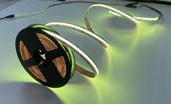 Délabrement économiseur d'énergie de faible luminosité de bande de l'ÉPI RVB de l'intense luminosité 3000k LED