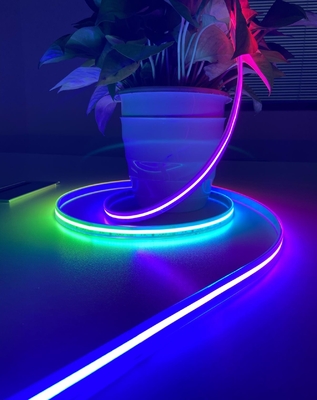 Lumière de bande flexible de l'épi RVB de pixel IP65 gainé par silicium