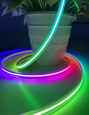 Lumière de bande flexible de l'épi RVB de pixel IP65 gainé par silicium