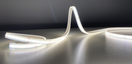 Le silicium Extusion IP68 a mené des séries standard de C.C 10W de la lumière 24V de bande d'ÉPI