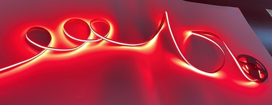 Lumière de bande flexible de la boîte de nuit 24vdc de barre de bande d'ÉPI d'IP65 RVB LED Dot Free